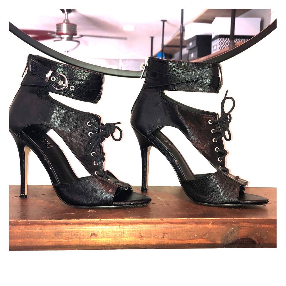 Kendall and Kylie Diice Ankle Cuff Sandal